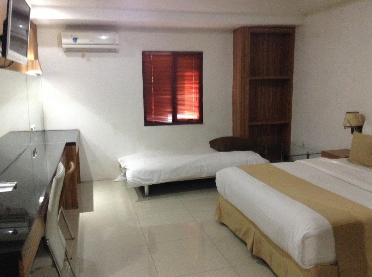 Kyo Serviced Apartment Jakarta Cilandak  Eksteriør bilde