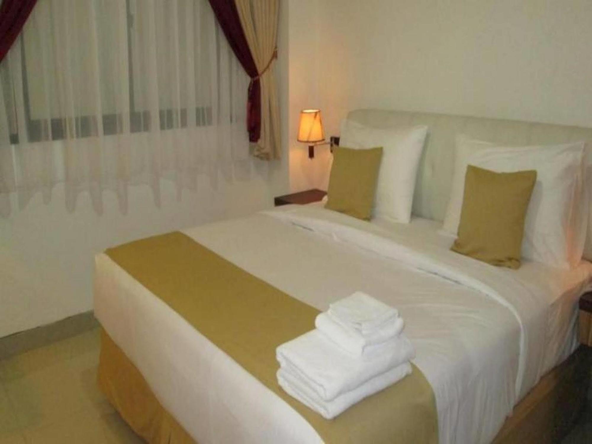 Kyo Serviced Apartment Jakarta Cilandak  Eksteriør bilde