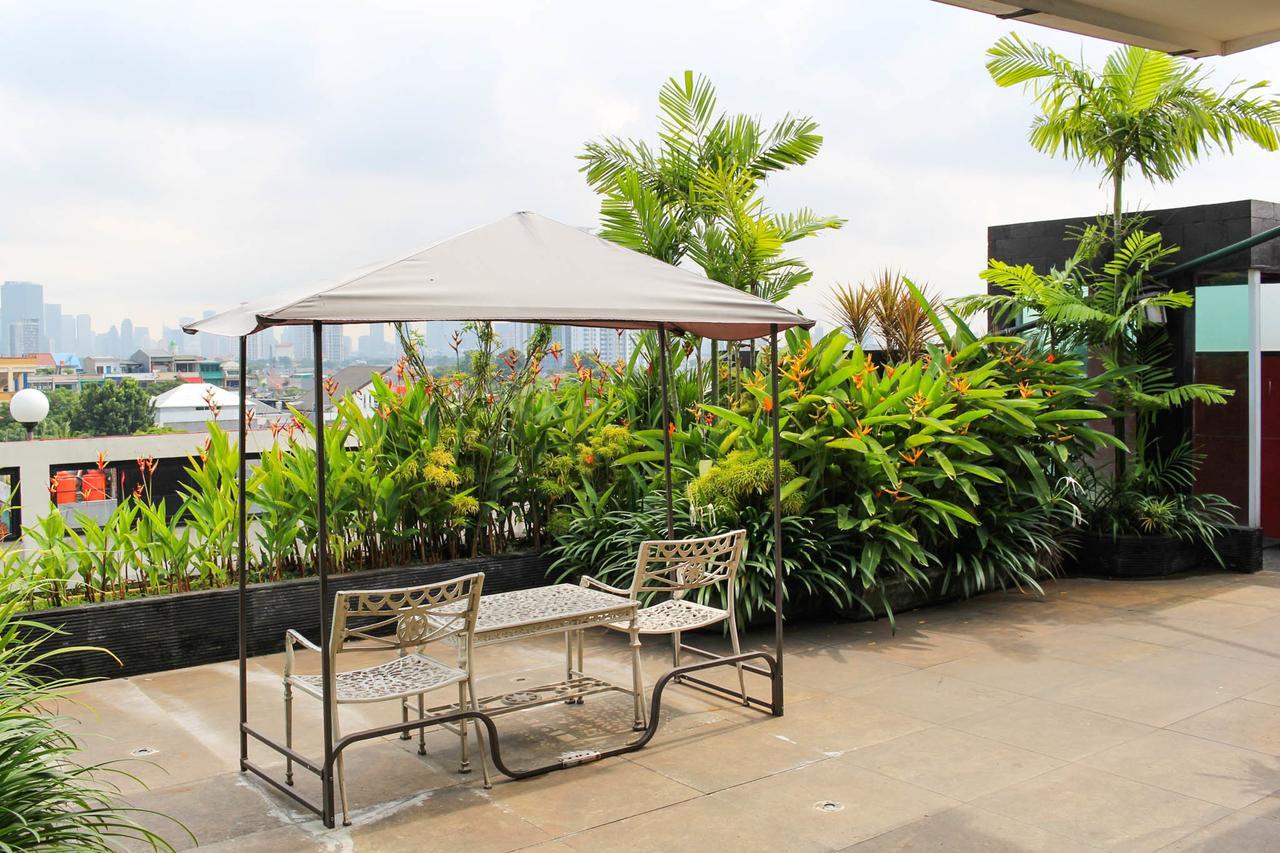 Kyo Serviced Apartment Jakarta Cilandak  Eksteriør bilde