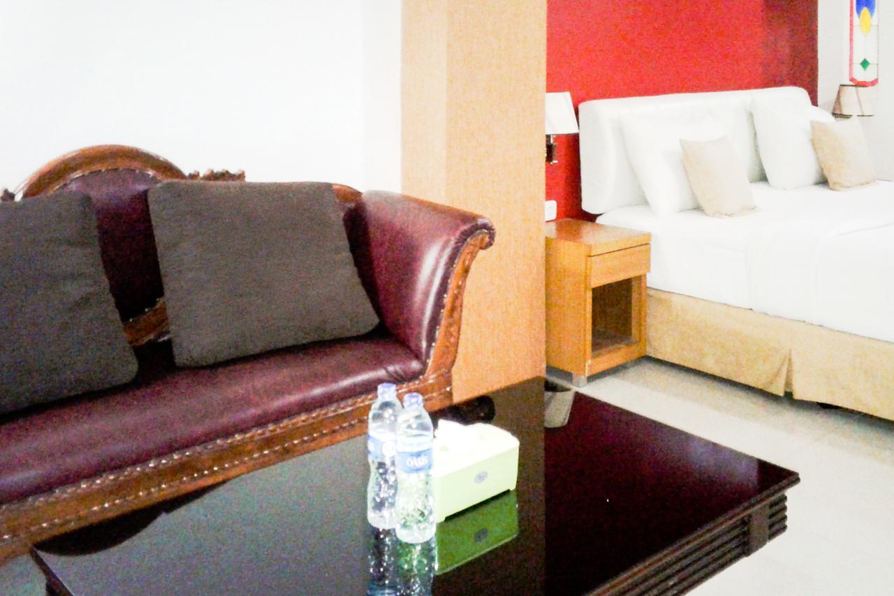 Kyo Serviced Apartment Jakarta Cilandak  Eksteriør bilde